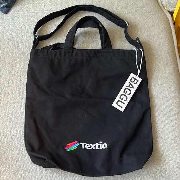 BAGGU Handbags - BAGGU TOTE CROSSBODY